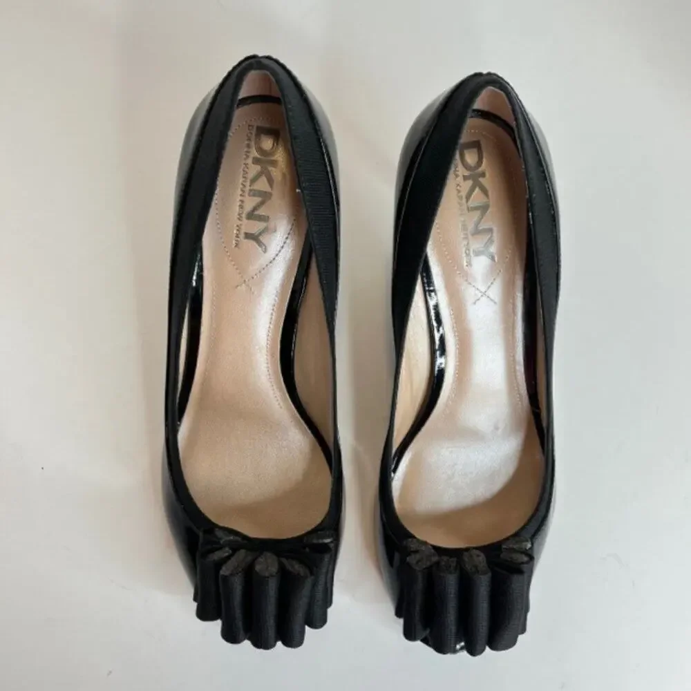 DKNY Black Patent Peep Toe Bow Heels Size 9 Elegant Feminine NWOB